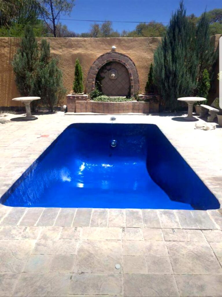 Ampro Construction Swimming Pools 01